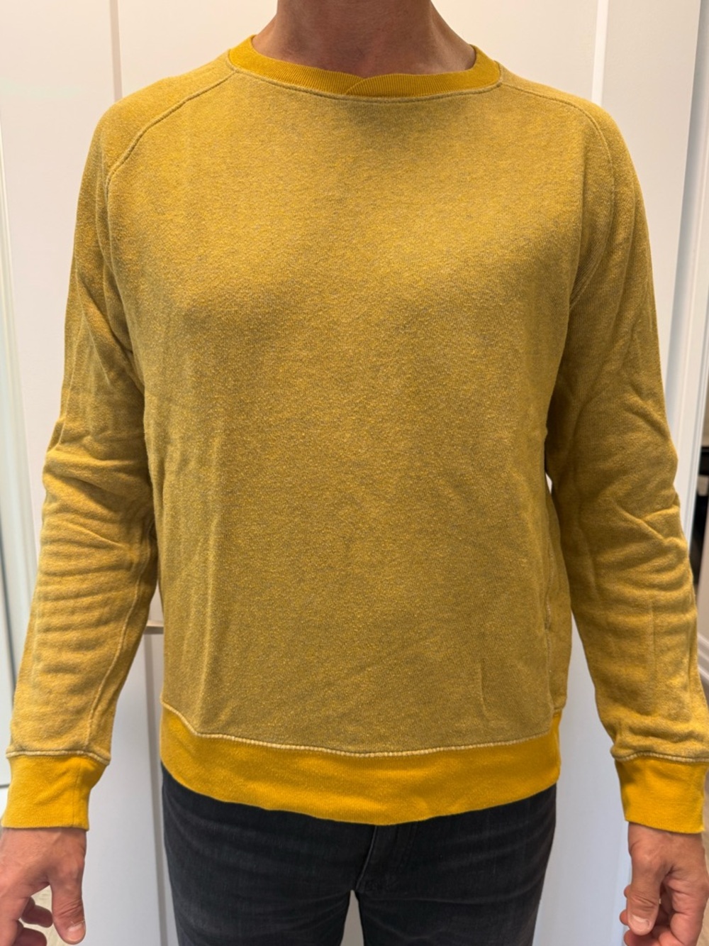 Levi's Men's Yellow Crewneck Sweater - Lightweight Pullover